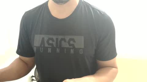 cashmastermuscle77 online show from 4, 2, 2025