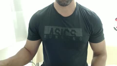 cashmastermuscle77 online show from 16, 1, 2026