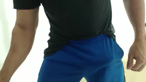 cashmastermuscle77 online show from 6, 5, 2026