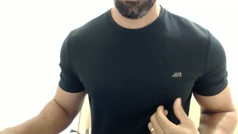 Snapshot of cashmastermuscle77 chatting on 7, 6, 2026 cashmastermuscle77 online show from 7, 6, 2026