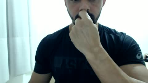 Snapshot of cashmastermuscle77 chatting on 19, 6, 2026 cashmastermuscle77 online show from 19, 6, 2026