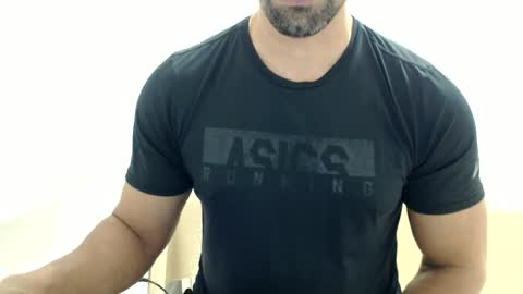 Snapshot of cashmastermuscle77 chatting on 6, 7, 2026 cashmastermuscle77 online show from 6, 7, 2026