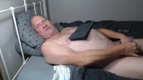 Snapshot of casinocam chatting on 18, 11, 2025 CasinoCam online show from 18, 11, 2025