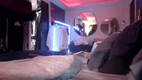 Snapshot of cassandra06400 chatting on 17, 11, 2025 cassandra06400 online show from 17, 11, 2025