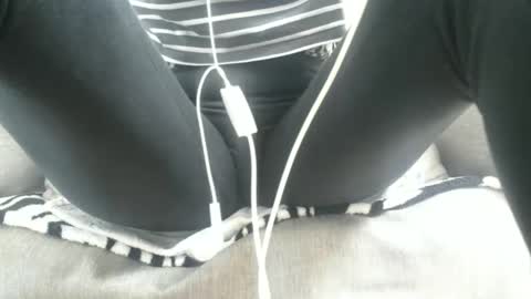 Cassandra joy online show from 6, 1, 2025