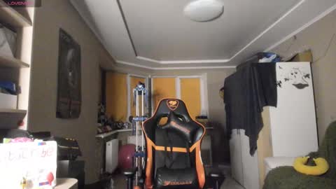 Snapshot of casserole007 chatting on 13, 10, 2025 Casserole007 online show from 13, 10, 2025