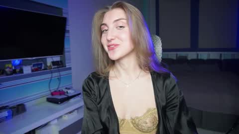 Snapshot of cassiablade1 chatting on 5, 10, 2025 Seductress Cassia FINDOM AND SADISM NO NUDE online show from 5, 10, 2025