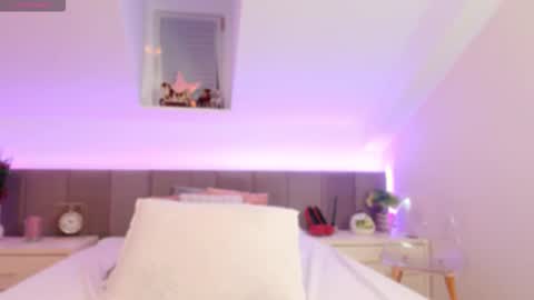 Snapshot of cassidyanne chatting on 24, 11, 2025 cassidyanne online show from 24, 11, 2025