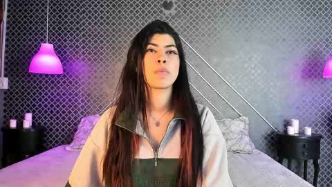 Snapshot of cassie_bloom chatting on 13, 5, 2026 cassie_bloom online show from 13, 5, 2026