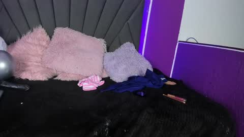 Snapshot of cassie_jones1 chatting on 28, 1, 2025 Cassie Jones online show from 28, 1, 2025