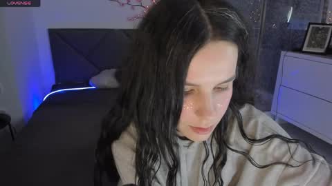 Cassie online show from 16, 4, 2026