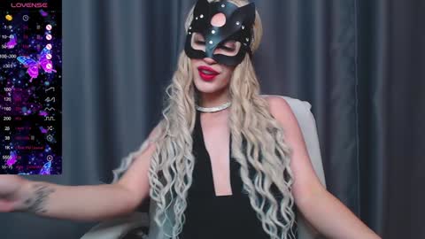 Snapshot of cassiemich chatting on 1, 1, 2025 Cassie online show from 1, 1, 2025