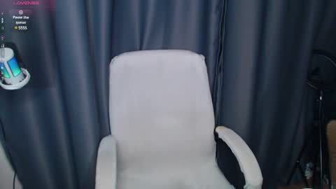 Snapshot of cassiemich chatting on 20, 2, 2025 Cassie online show from 20, 2, 2025