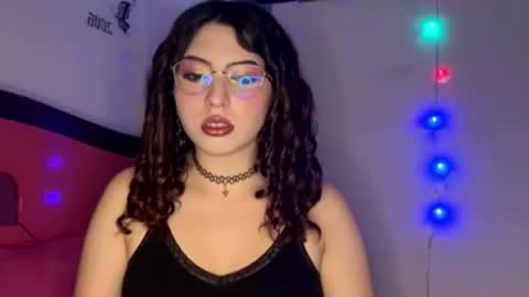 Snapshot of cassierosse2 chatting on 10, 7, 2026 cassierosse2 online show from 10, 7, 2026