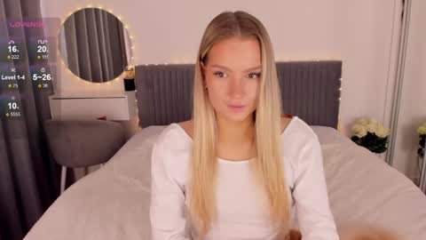 Snapshot of cassietyler chatting on 23, 5, 2026 Angel 3 online show from 23, 5, 2026