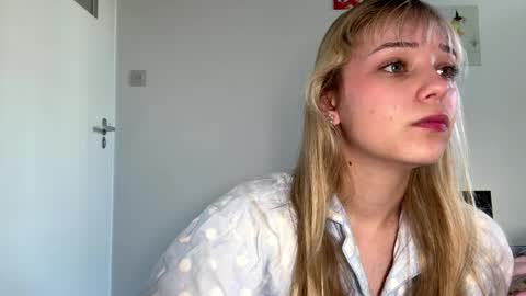 Olivia online show from 9, 4, 2026