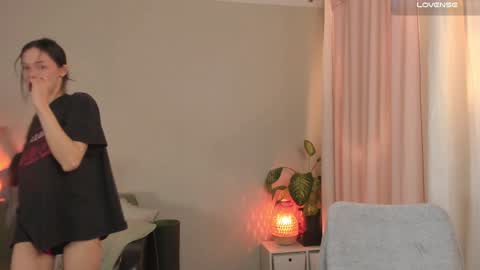 Snapshot of cassisland chatting on 15, 12, 2024 cassandra online show from 15, 12, 2024