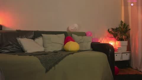 Snapshot of cassisland chatting on 17, 2, 2025 cassandra online show from 17, 2, 2025