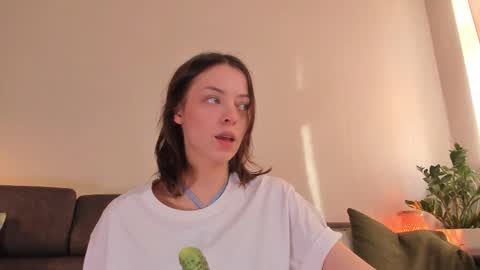 Snapshot of cassisland chatting on 24, 9, 2025 cassandra online show from 24, 9, 2025