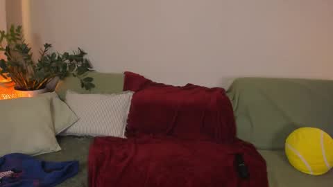  cassandra  online show from 16, 2, 2026