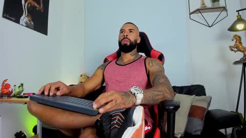 Snapshot of casticatheking chatting on 2, 2, 2025 Matheo Brown online show from 2, 2, 2025