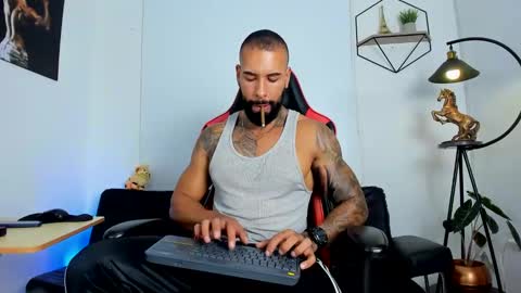Snapshot of casticatheking chatting on 8, 2, 2025 Matheo Brown online show from 8, 2, 2025