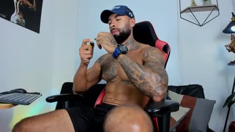 Snapshot of casticatheking chatting on 7, 3, 2025 Matheo Brown online show from 7, 3, 2025