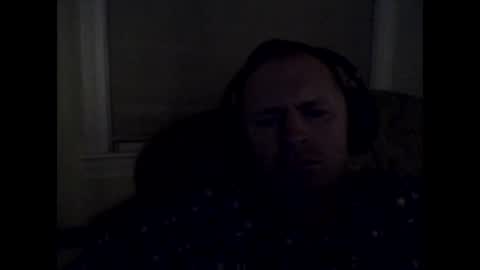 Snapshot of castlecrester chatting on 28, 10, 2025 castlecrester online show from 28, 10, 2025