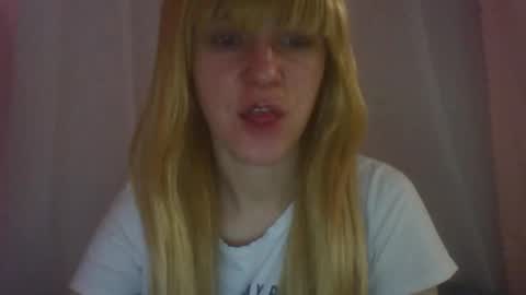 Snapshot of cat_2019 chatting on 22, 12, 2024 cat_2019 online show from 22, 12, 2024