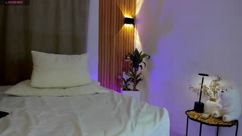 Snapshot of cat_sweet1 chatting on 5, 12, 2025 Cat Soy modelo independiente online show from 5, 12, 2025