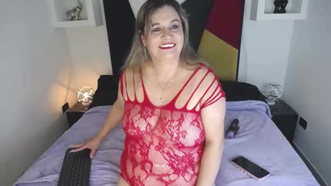 Snapshot of cat_wild chatting on 18, 12, 2024 Marce online show from 18, 12, 2024