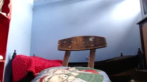 cat woman05 online show from 6, 2, 2025