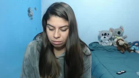 Snapshot of cata_09 chatting on 30, 10, 2025 cata online show from 30, 10, 2025