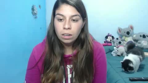 Snapshot of cata_09 chatting on 21, 11, 2025 cata online show from 21, 11, 2025