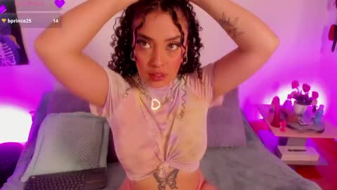 Snapshot of cata_greenn chatting on 17, 4, 2026 Cata green model independient online show from 17, 4, 2026