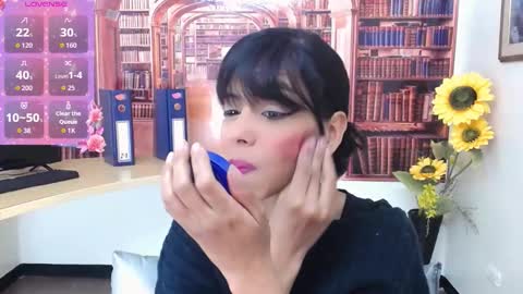 Queen Catalella online show from 10, 10, 2025