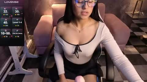 Snapshot of catalella_little_b chatting on 10, 6, 2026 catalella_little_b online show from 10, 6, 2026