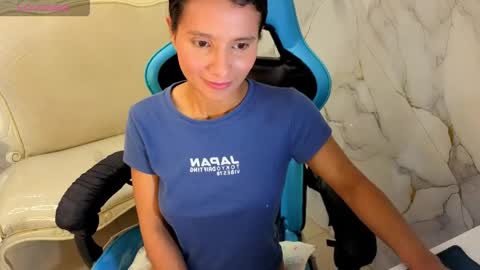 Snapshot of cataleya23_a chatting on 3, 6, 2026 cataleya23_a online show from 3, 6, 2026