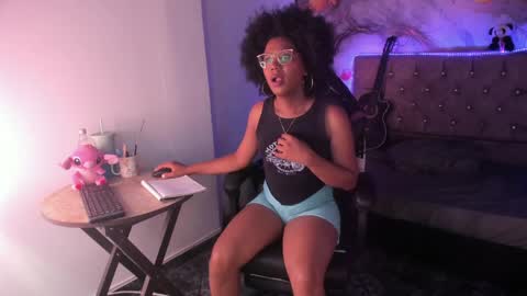 cataleyamoon_ online show from 26, 4, 2026
