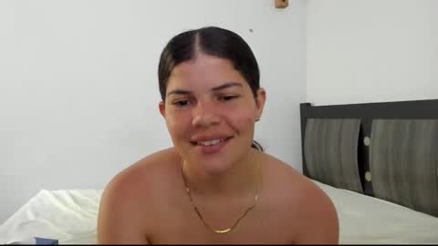 Snapshot of cataleyavives chatting on 9, 10, 2025 CATALEYA online show from 9, 10, 2025