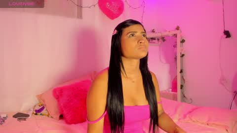 Snapshot of catalina_and_roger chatting on 12, 2, 2025 Cata y Roger online show from 12, 2, 2025