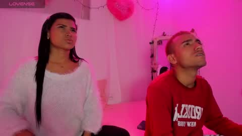 Snapshot of catalina_and_roger chatting on 25, 2, 2025 Cata y Roger online show from 25, 2, 2025