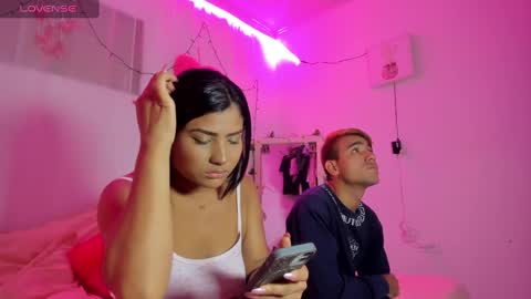 Snapshot of catalina_and_roger chatting on 9, 3, 2025 Cata y Roger online show from 9, 3, 2025