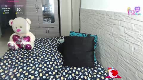 Snapshot of catalinahenao chatting on 6, 6, 2026 cata online show from 6, 6, 2026
