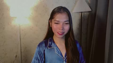 catherine_365 online show from 8, 10, 2025