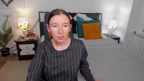 Snapshot of catherinewalls chatting on 22, 12, 2024 Catrin online show from 22, 12, 2024