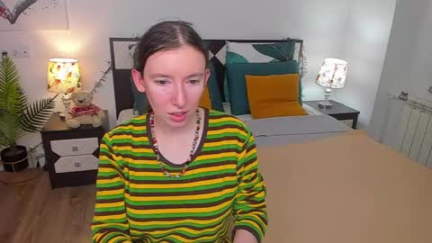 Snapshot of catherinewalls chatting on 27, 2, 2025 Catrin online show from 27, 2, 2025