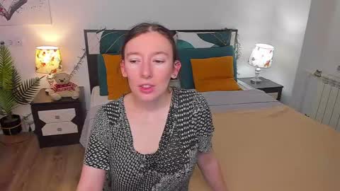 Snapshot of catherinewalls chatting on 12, 3, 2025 Catrin online show from 12, 3, 2025