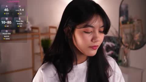 Lee online show from 23, 10, 2025