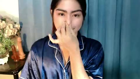 Snapshot of cathy_ho chatting on 19, 1, 2025 cathy_ho online show from 19, 1, 2025